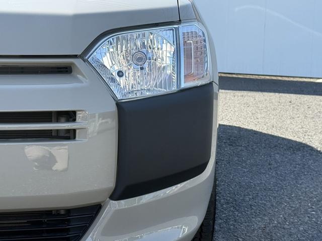プロボックスバン ＧＬ　禁煙車　全塗装車　純正ナビ　フルセグ　ルーフキャリア　Ｂｌｕｅｔｏｏｔｈ接続可　ホワイトレタータイヤ　ＥＴＣ　ＨＩＤヘッドライト　電動格納式ミラー　キーレス　ＣＤ再生可　ＡＵＸ接続可（18枚目）