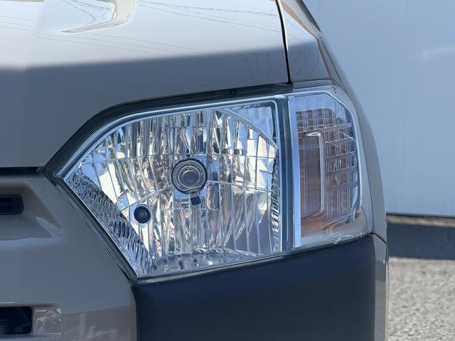 プロボックスバン ＧＬ　禁煙車　全塗装車　純正ナビ　フルセグ　ルーフキャリア　Ｂｌｕｅｔｏｏｔｈ接続可　ホワイトレタータイヤ　ＥＴＣ　ＨＩＤヘッドライト　電動格納式ミラー　キーレス　ＣＤ再生可　ＡＵＸ接続可（19枚目）