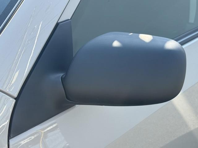 プロボックスバン ＧＬ　禁煙車　全塗装車　純正ナビ　フルセグ　ルーフキャリア　Ｂｌｕｅｔｏｏｔｈ接続可　ホワイトレタータイヤ　ＥＴＣ　ＨＩＤヘッドライト　電動格納式ミラー　キーレス　ＣＤ再生可　ＡＵＸ接続可（23枚目）