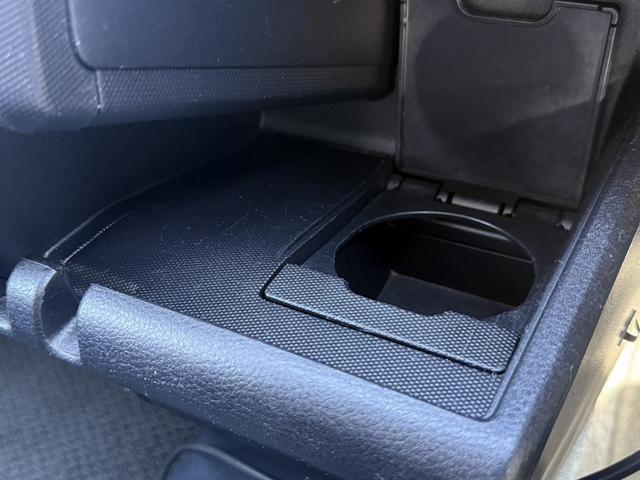 プロボックスバン ＧＬ　禁煙車　全塗装車　純正ナビ　フルセグ　ルーフキャリア　Ｂｌｕｅｔｏｏｔｈ接続可　ホワイトレタータイヤ　ＥＴＣ　ＨＩＤヘッドライト　電動格納式ミラー　キーレス　ＣＤ再生可　ＡＵＸ接続可（60枚目）