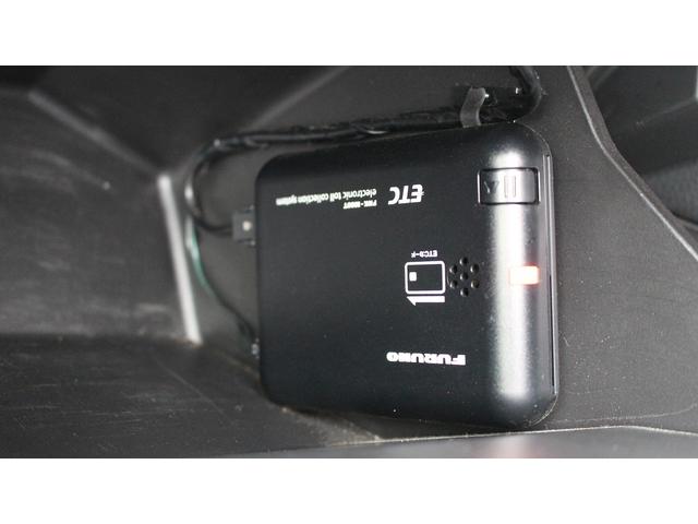 レヴォーグ ２．０ＧＴアイサイト　禁煙車　ＢＩＬＳＴＥＩＮ製ダンパー　社外ナビ　フルセグ　バックカメラ　パワーシート　衝突軽減ブレーキ　アダクティブクルーズ　アイサイトｖｅｒｓｉｏｎ３　ハーフレザー　Ｂｌｕｅｔｏｏｔｈ　レーンキープ（7枚目）