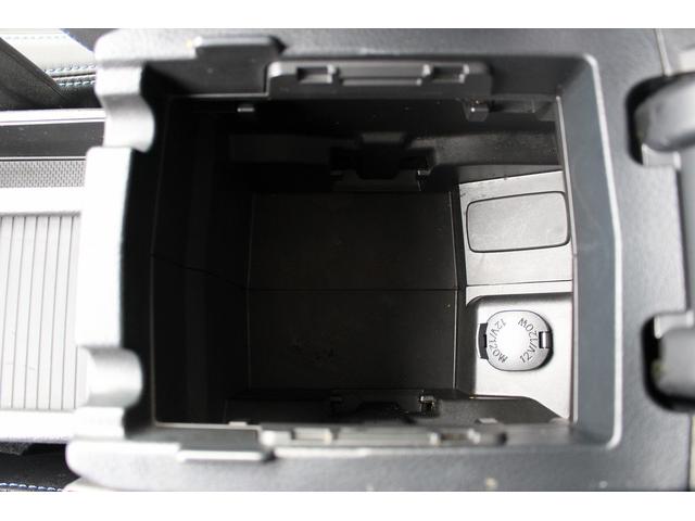 レヴォーグ ２．０ＧＴアイサイト　禁煙車　ＢＩＬＳＴＥＩＮ製ダンパー　社外ナビ　フルセグ　バックカメラ　パワーシート　衝突軽減ブレーキ　アダクティブクルーズ　アイサイトｖｅｒｓｉｏｎ３　ハーフレザー　Ｂｌｕｅｔｏｏｔｈ　レーンキープ（72枚目）