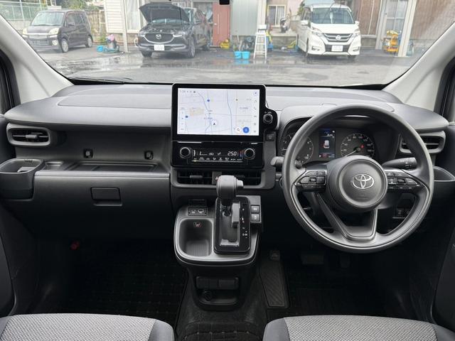 シエンタ Ｇ　禁煙車　純正１０．５インチナビ　両側電動スライドドア　フルセグ　３６０度カメラ　アダクティブクルーズ　ブラインドスポットモニター　オートマチックハイビーム　レーンキープアシスト　６スプーカー　ＥＴＣ（18枚目）