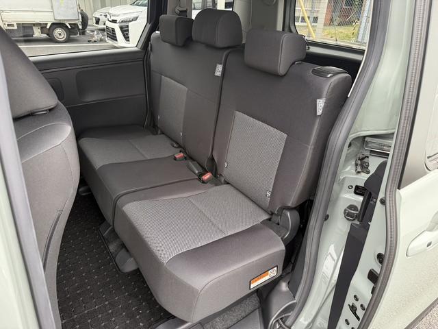 シエンタ Ｇ　禁煙車　純正１０．５インチナビ　両側電動スライドドア　フルセグ　３６０度カメラ　アダクティブクルーズ　ブラインドスポットモニター　オートマチックハイビーム　レーンキープアシスト　６スプーカー　ＥＴＣ（47枚目）