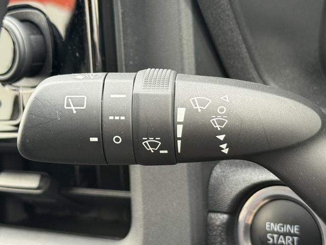 シエンタ Ｇ　禁煙車　純正１０．５インチナビ　両側電動スライドドア　フルセグ　３６０度カメラ　アダクティブクルーズ　ブラインドスポットモニター　オートマチックハイビーム　レーンキープアシスト　６スプーカー　ＥＴＣ（52枚目）