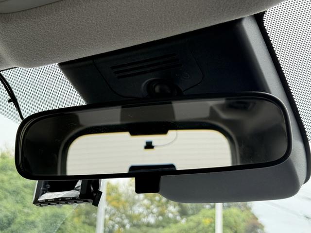 シエンタ Ｇ　禁煙車　純正１０．５インチナビ　両側電動スライドドア　フルセグ　３６０度カメラ　アダクティブクルーズ　ブラインドスポットモニター　オートマチックハイビーム　レーンキープアシスト　６スプーカー　ＥＴＣ（68枚目）