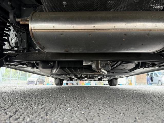 シエンタ Ｇ　禁煙車　純正１０．５インチナビ　両側電動スライドドア　フルセグ　３６０度カメラ　アダクティブクルーズ　ブラインドスポットモニター　オートマチックハイビーム　レーンキープアシスト　６スプーカー　ＥＴＣ（72枚目）