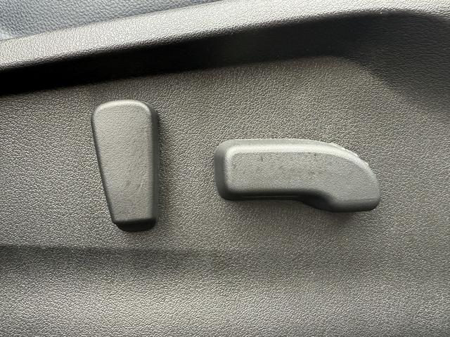 ＸＶ アドバンス　令和４年登録　禁煙車　社外ナビ　サイド・バックカメラ　アイサイトＶｅｒ３　衝突軽減ブレーキ　アダプティブクルーズ　メモリー機能付きパワーシート　シートヒーター　ＥＴＣ　Ｂｌｕｅｔｏｏｔｈ　Ｘ－ＭＯＤＥ（6枚目）