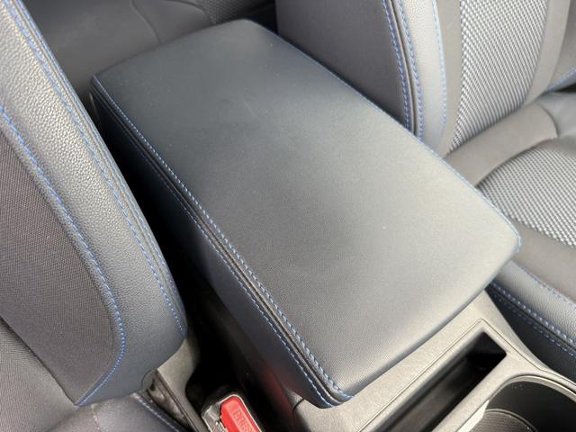 ＸＶ アドバンス　令和４年登録　禁煙車　社外ナビ　サイド・バックカメラ　アイサイトＶｅｒ３　衝突軽減ブレーキ　アダプティブクルーズ　メモリー機能付きパワーシート　シートヒーター　ＥＴＣ　Ｂｌｕｅｔｏｏｔｈ　Ｘ－ＭＯＤＥ（60枚目）