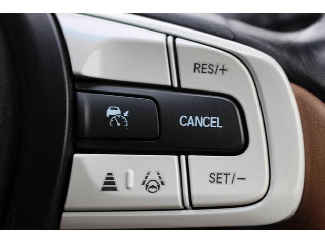 フィット ｅ：ＨＥＶリュクス　禁煙車　純正９インチナビ　バックカメラ　茶革ハーフレザー　シートヒーター　衝突軽減ブレーキ　アダクティブクルーズ　レーンキープ　純正１６インチアルミホイール　フルセグ　Ｂｌｕｅｔｏｏｔｈ接続　ＥＴＣ（52枚目）