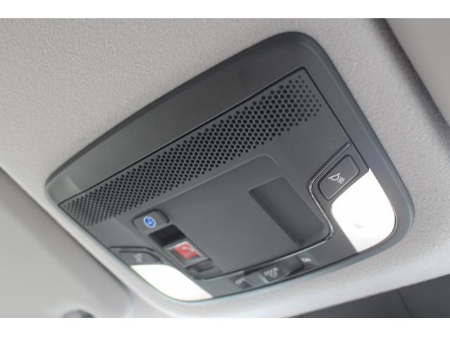 フィット ｅ：ＨＥＶリュクス　禁煙車　純正９インチナビ　バックカメラ　茶革ハーフレザー　シートヒーター　衝突軽減ブレーキ　アダクティブクルーズ　レーンキープ　純正１６インチアルミホイール　フルセグ　Ｂｌｕｅｔｏｏｔｈ接続　ＥＴＣ（64枚目）