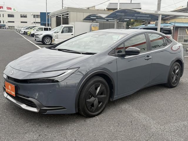 プリウス U 禁煙車 純正ディスプレイオーディオ フルセグ アラウンドビューカメラ トヨタセーフティシステム 運転支援システム ブラインドスポットモニター ステアリングヒーター シートヒーター ETC2.0(15枚目)