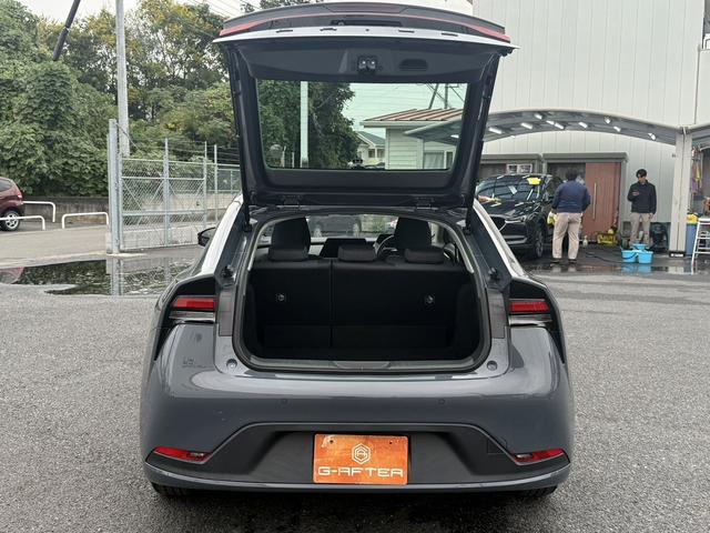 プリウス U 禁煙車 純正ディスプレイオーディオ フルセグ アラウンドビューカメラ トヨタセーフティシステム 運転支援システム ブラインドスポットモニター ステアリングヒーター シートヒーター ETC2.0(30枚目)