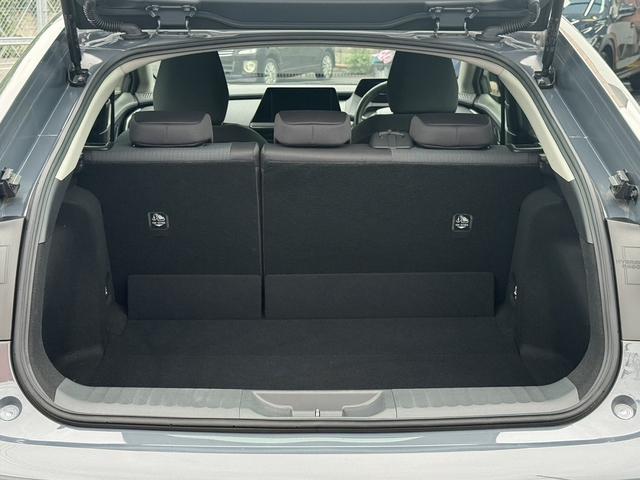 プリウス U 禁煙車 純正ディスプレイオーディオ フルセグ アラウンドビューカメラ トヨタセーフティシステム 運転支援システム ブラインドスポットモニター ステアリングヒーター シートヒーター ETC2.0(31枚目)