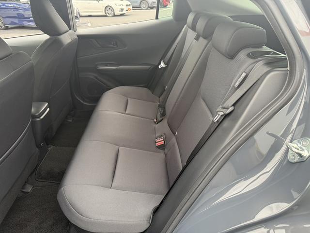 プリウス U 禁煙車 純正ディスプレイオーディオ フルセグ アラウンドビューカメラ トヨタセーフティシステム 運転支援システム ブラインドスポットモニター ステアリングヒーター シートヒーター ETC2.0(39枚目)