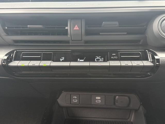 プリウス U 禁煙車 純正ディスプレイオーディオ フルセグ アラウンドビューカメラ トヨタセーフティシステム 運転支援システム ブラインドスポットモニター ステアリングヒーター シートヒーター ETC2.0(55枚目)