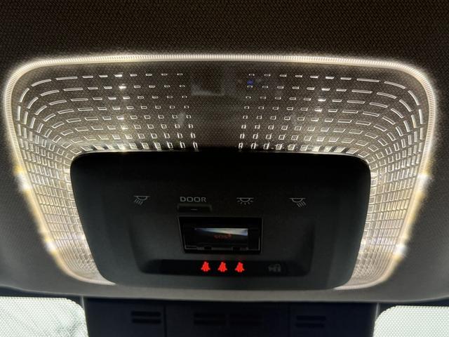 プリウス U 禁煙車 純正ディスプレイオーディオ フルセグ アラウンドビューカメラ トヨタセーフティシステム 運転支援システム ブラインドスポットモニター ステアリングヒーター シートヒーター ETC2.0(66枚目)