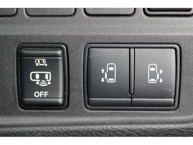 セレナ ｅ－パワー　オーテック　スポーツスペック　純正９インチナビ　後席モニター　フルセグＴＶ　セーフティパックＢ　アラウンドビュー　両側電動スライド　プロパイロット　アダプティブクルーズ　レーンキープアシスト　衝突軽減ブレーキ　ＥＴＣ　純正アルミ（6枚目）