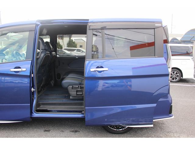 セレナ ｅ－パワー　オーテック　スポーツスペック　純正９インチナビ　後席モニター　フルセグＴＶ　セーフティパックＢ　アラウンドビュー　両側電動スライド　プロパイロット　アダプティブクルーズ　レーンキープアシスト　衝突軽減ブレーキ　ＥＴＣ　純正アルミ（36枚目）