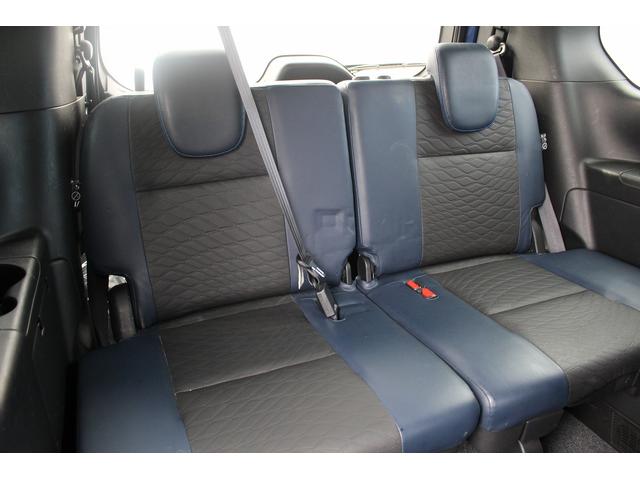 セレナ ｅ－パワー　オーテック　スポーツスペック　純正９インチナビ　後席モニター　フルセグＴＶ　セーフティパックＢ　アラウンドビュー　両側電動スライド　プロパイロット　アダプティブクルーズ　レーンキープアシスト　衝突軽減ブレーキ　ＥＴＣ　純正アルミ（42枚目）