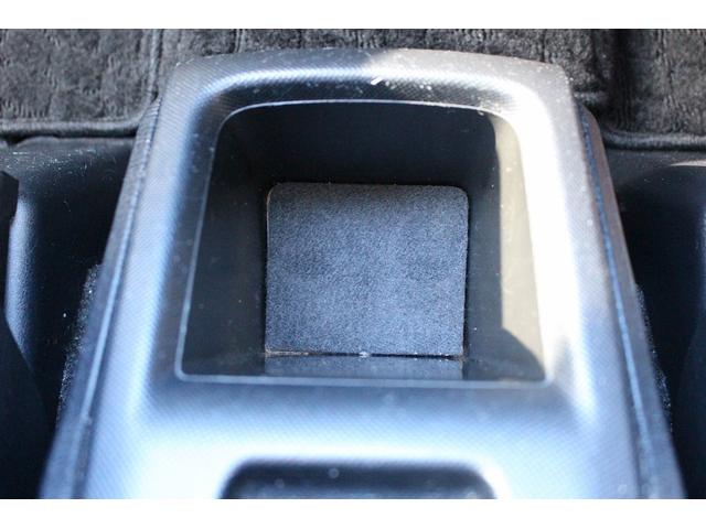 ヴォクシー ハイブリッドＸ　後期型　禁煙車　純正７インチナビ　バックカメラ　両側電動スライドドア　オートクルーズコントロール　ビルトインＥＴＣ　フルセグＴＶ　純正１５インチアルミホイール　衝突軽減ブレーキオートマチックハイビーム（65枚目）