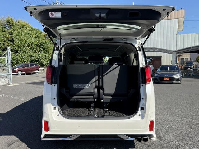 アルファード ２．５Ｓ　Ｃパッケージ　後期型　禁煙車　モデリスタフルエアロ　メーカー９インチナビ　フルセグ　黒革シート　バックカメラ　アダプティブルーズコントロール　両側電動スライドドア　電動リアゲート　ＥＴＣ　メモリー機能付パワーシート（39枚目）