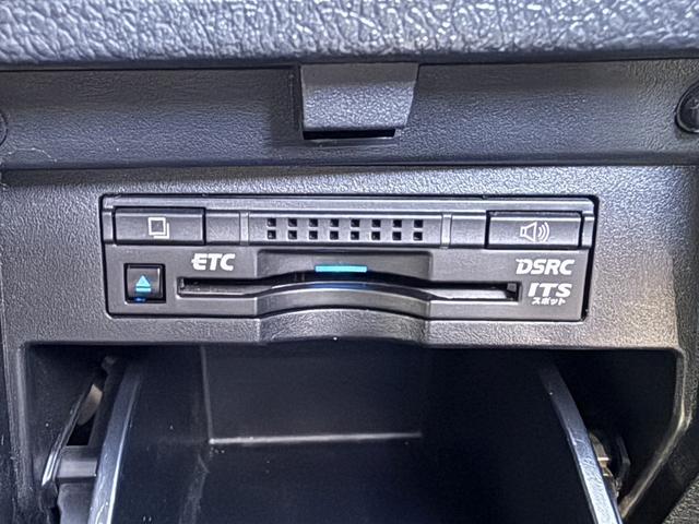 アルファード 2.5S Aパッケージ タイプブラック ワンオーナー 禁煙車 ツインムーンルーフ JBLサウンド メーカーナビ 後席フリップダウンモニター OP衝突軽減ブレーキ 地デジTV バックカメラ レーダークルーズコントロール 両側電動スライドドア(7枚目)