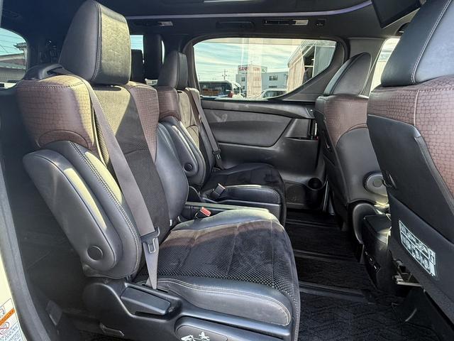 アルファード 2.5S Aパッケージ タイプブラック ワンオーナー 禁煙車 ツインムーンルーフ JBLサウンド メーカーナビ 後席フリップダウンモニター OP衝突軽減ブレーキ 地デジTV バックカメラ レーダークルーズコントロール 両側電動スライドドア(37枚目)