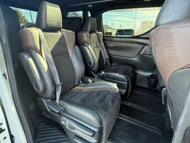 アルファード 2.5S Aパッケージ タイプブラック ワンオーナー 禁煙車 ツインムーンルーフ JBLサウンド メーカーナビ 後席フリップダウンモニター OP衝突軽減ブレーキ 地デジTV バックカメラ レーダークルーズコントロール 両側電動スライドドア(38枚目)