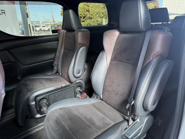 アルファード 2.5S Aパッケージ タイプブラック ワンオーナー 禁煙車 ツインムーンルーフ JBLサウンド メーカーナビ 後席フリップダウンモニター OP衝突軽減ブレーキ 地デジTV バックカメラ レーダークルーズコントロール 両側電動スライドドア(41枚目)