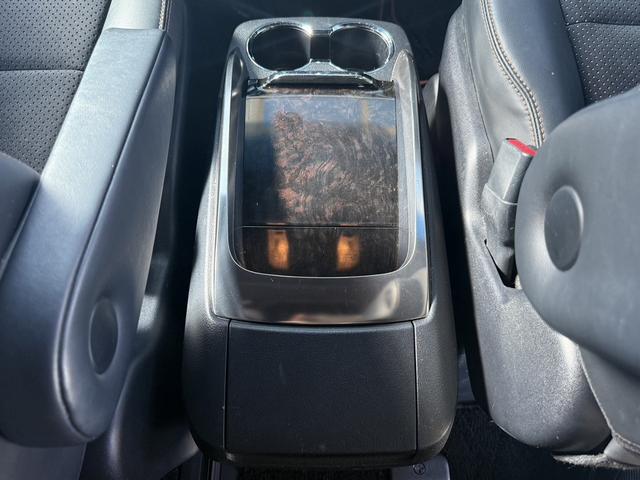 アルファード 2.5S Aパッケージ タイプブラック ワンオーナー 禁煙車 ツインムーンルーフ JBLサウンド メーカーナビ 後席フリップダウンモニター OP衝突軽減ブレーキ 地デジTV バックカメラ レーダークルーズコントロール 両側電動スライドドア(61枚目)