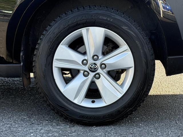 ハリアー エレガンス　純正９インチナビ　フルセグ　バックカメラ　アダクティブクルーズコントロール　ハーフレザー　ＥＴＣ　Ｂｌｕｅｔｏｏｔｈ　衝突軽減ブレーキ　パワーシート　レーンキープアシスト　純正フロアマット（14枚目）