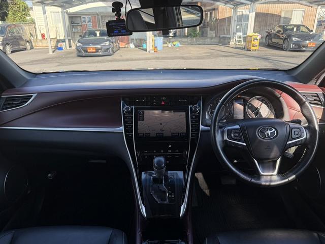 ハリアー エレガンス　純正９インチナビ　フルセグ　バックカメラ　アダクティブクルーズコントロール　ハーフレザー　ＥＴＣ　Ｂｌｕｅｔｏｏｔｈ　衝突軽減ブレーキ　パワーシート　レーンキープアシスト　純正フロアマット（17枚目）