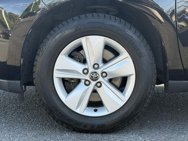 ハリアー エレガンス　純正９インチナビ　フルセグ　バックカメラ　アダクティブクルーズコントロール　ハーフレザー　ＥＴＣ　Ｂｌｕｅｔｏｏｔｈ　衝突軽減ブレーキ　パワーシート　レーンキープアシスト　純正フロアマット（28枚目）