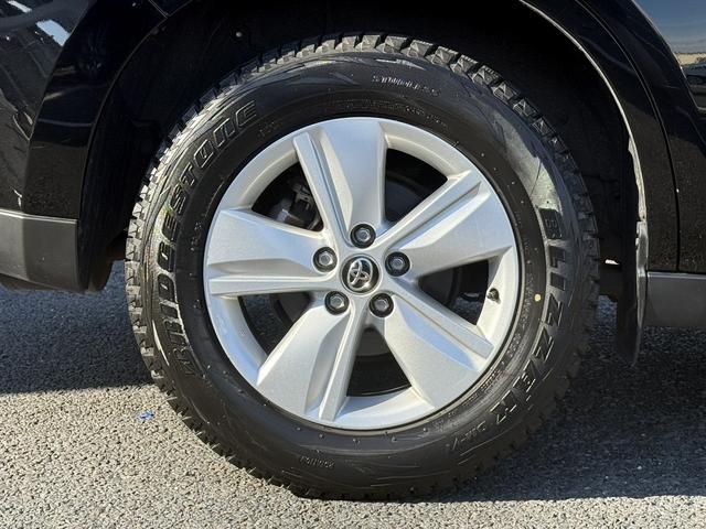 ハリアー エレガンス　純正９インチナビ　フルセグ　バックカメラ　アダクティブクルーズコントロール　ハーフレザー　ＥＴＣ　Ｂｌｕｅｔｏｏｔｈ　衝突軽減ブレーキ　パワーシート　レーンキープアシスト　純正フロアマット（30枚目）