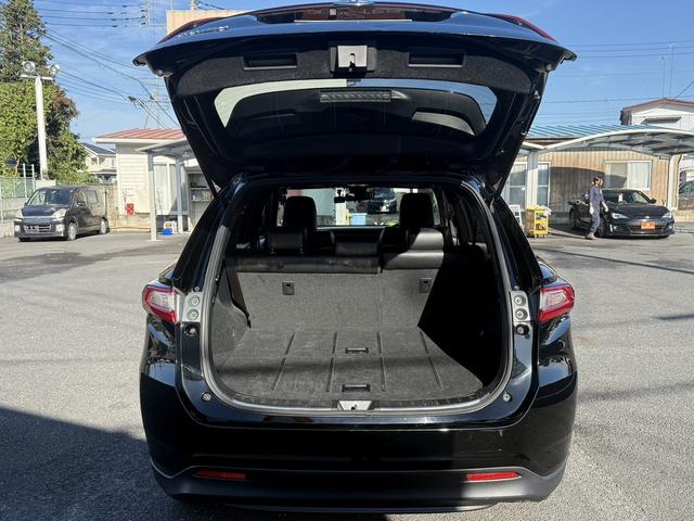 ハリアー エレガンス　純正９インチナビ　フルセグ　バックカメラ　アダクティブクルーズコントロール　ハーフレザー　ＥＴＣ　Ｂｌｕｅｔｏｏｔｈ　衝突軽減ブレーキ　パワーシート　レーンキープアシスト　純正フロアマット（39枚目）