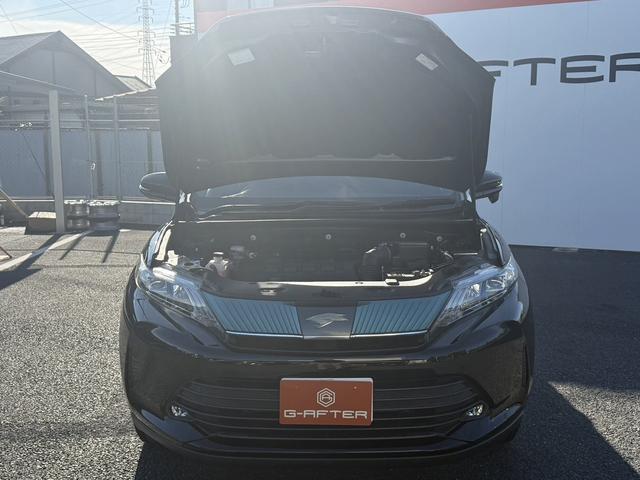 ハリアー エレガンス　純正９インチナビ　フルセグ　バックカメラ　アダクティブクルーズコントロール　ハーフレザー　ＥＴＣ　Ｂｌｕｅｔｏｏｔｈ　衝突軽減ブレーキ　パワーシート　レーンキープアシスト　純正フロアマット（69枚目）