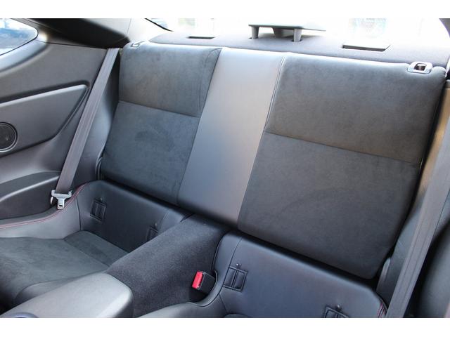 BRZ GT 禁煙車 6MT STIフルエアロ クルコン シートヒーター 純正Bremboブレーキ ETC 純正18インチAW ハーフレザー スマートキー オートライト LEDヘッドライト 電動格納ミラー(41枚目)