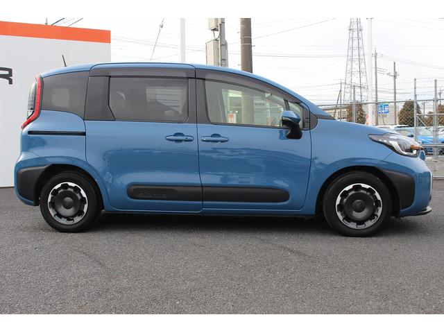 シエンタ Z 禁煙車 メーカー10.5インチディスプレイオーディオ フルセグTV セーフティセンス カープレイ接続 バックカメラ ブラインドスポットモニター ハンズフリー両側電動スライドドア 後席サンシェード 雹害(5枚目)