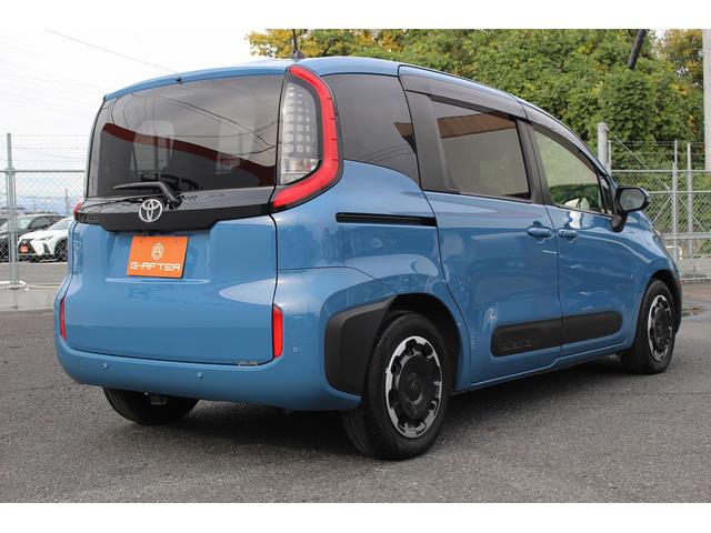 シエンタ Z 禁煙車 メーカー10.5インチディスプレイオーディオ フルセグTV セーフティセンス カープレイ接続 バックカメラ ブラインドスポットモニター ハンズフリー両側電動スライドドア 後席サンシェード 雹害(6枚目)