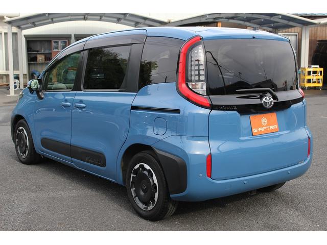 シエンタ Z 禁煙車 メーカー10.5インチディスプレイオーディオ フルセグTV セーフティセンス カープレイ接続 バックカメラ ブラインドスポットモニター ハンズフリー両側電動スライドドア 後席サンシェード 雹害(8枚目)