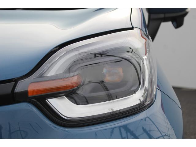 シエンタ Z 禁煙車 メーカー10.5インチディスプレイオーディオ フルセグTV セーフティセンス カープレイ接続 バックカメラ ブラインドスポットモニター ハンズフリー両側電動スライドドア 後席サンシェード 雹害(14枚目)