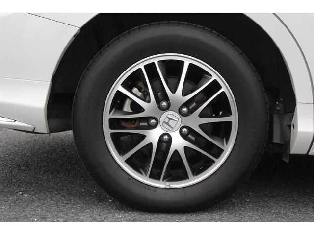 オデッセイハイブリッド ハイブリッド・ホンダセンシング 禁煙車 両側電動スライドドア フルセグTV 運転席パワーシート ビルトインETC バックカメラ プラズマクラスター付きオートエアコン 革巻きステアリング Bluetooth接続 LEDヘッド・フォグ(20枚目)