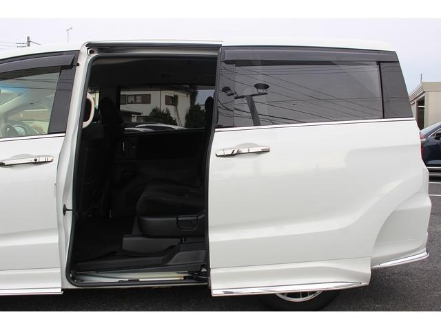 オデッセイハイブリッド ハイブリッド・ホンダセンシング 禁煙車 両側電動スライドドア フルセグTV 運転席パワーシート ビルトインETC バックカメラ プラズマクラスター付きオートエアコン 革巻きステアリング Bluetooth接続 LEDヘッド・フォグ(25枚目)