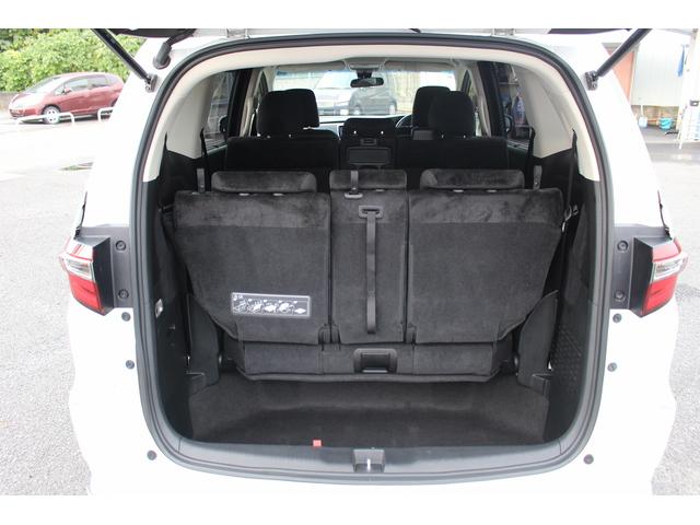 オデッセイハイブリッド ハイブリッド・ホンダセンシング 禁煙車 両側電動スライドドア フルセグTV 運転席パワーシート ビルトインETC バックカメラ プラズマクラスター付きオートエアコン 革巻きステアリング Bluetooth接続 LEDヘッド・フォグ(28枚目)