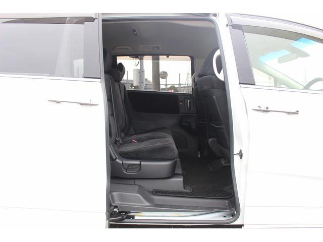 オデッセイハイブリッド ハイブリッド・ホンダセンシング 禁煙車 両側電動スライドドア フルセグTV 運転席パワーシート ビルトインETC バックカメラ プラズマクラスター付きオートエアコン 革巻きステアリング Bluetooth接続 LEDヘッド・フォグ(32枚目)