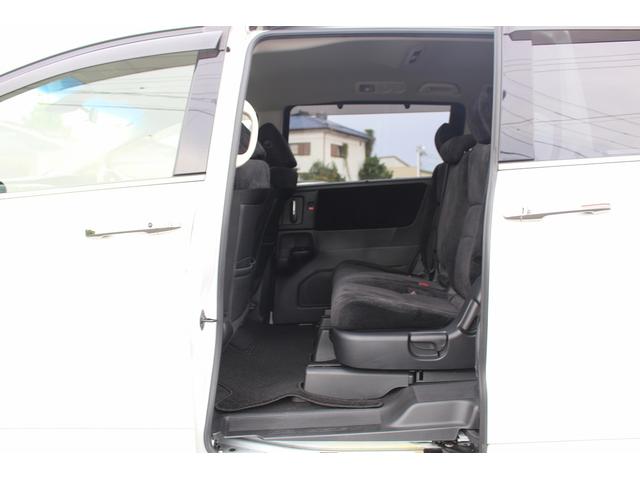 オデッセイハイブリッド ハイブリッド・ホンダセンシング 禁煙車 両側電動スライドドア フルセグTV 運転席パワーシート ビルトインETC バックカメラ プラズマクラスター付きオートエアコン 革巻きステアリング Bluetooth接続 LEDヘッド・フォグ(35枚目)