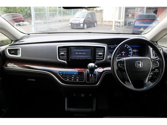 オデッセイハイブリッド ハイブリッド・ホンダセンシング 禁煙車 両側電動スライドドア フルセグTV 運転席パワーシート ビルトインETC バックカメラ プラズマクラスター付きオートエアコン 革巻きステアリング Bluetooth接続 LEDヘッド・フォグ(40枚目)