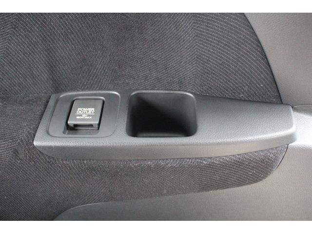 オデッセイハイブリッド ハイブリッド・ホンダセンシング 禁煙車 両側電動スライドドア フルセグTV 運転席パワーシート ビルトインETC バックカメラ プラズマクラスター付きオートエアコン 革巻きステアリング Bluetooth接続 LEDヘッド・フォグ(70枚目)