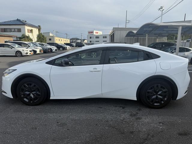 プリウス X 純正9インチナビ フルセグ バックカメラ 衝突軽減ブレーキ アダクティブクルーズコントロール レーンキープアシスト ETC レーンアシスト クリアランスソナー オートマチックハイビーム 100V電源(11枚目)